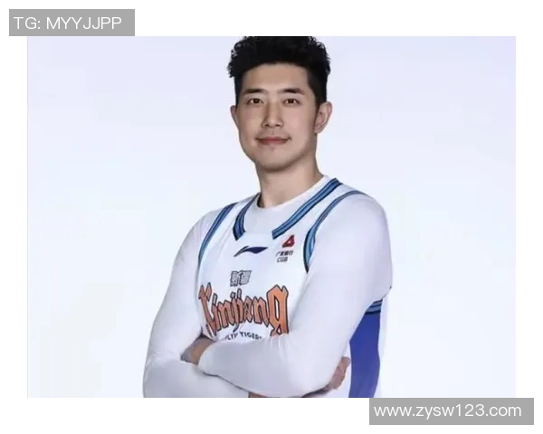 吴冠希：从青年才俊到篮球明星的成长之路与奋斗历程